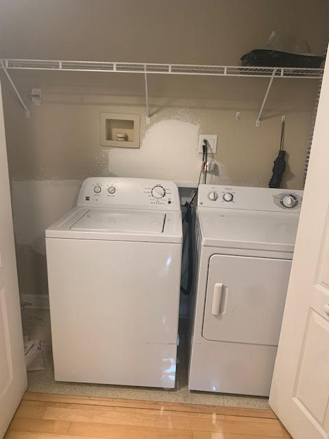 Full sized washer & dryer in the condo.